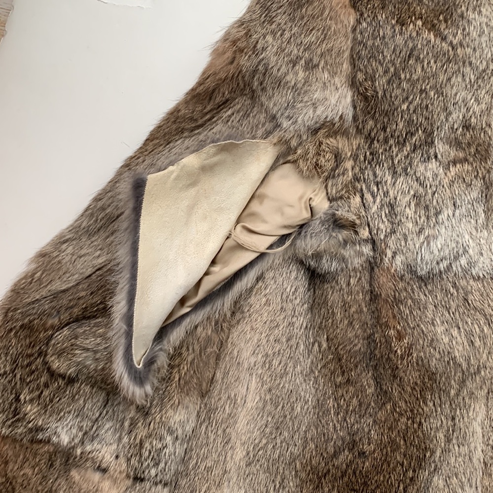 Burberry 🤎 London Cropped Crop Brown Fur Satin Lined Coat Mob Wife Chic 4US 6UK - Picture 7 of 15